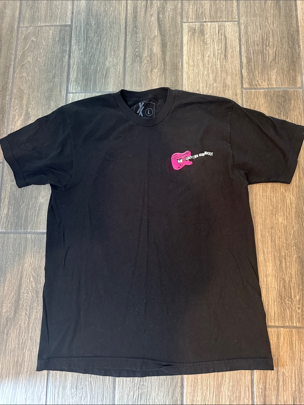 XX Machine Gun Kelly Black Short-Sleeve Tee with Pink Guitar Graphic. Size Large